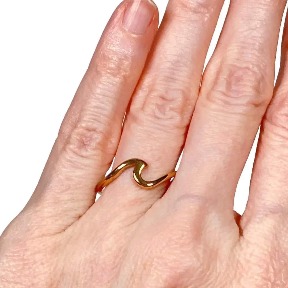 Rose Gold Tone Ring Size 7.5 Wave Shape Curved Asymmetrical Band Surfer Coastal